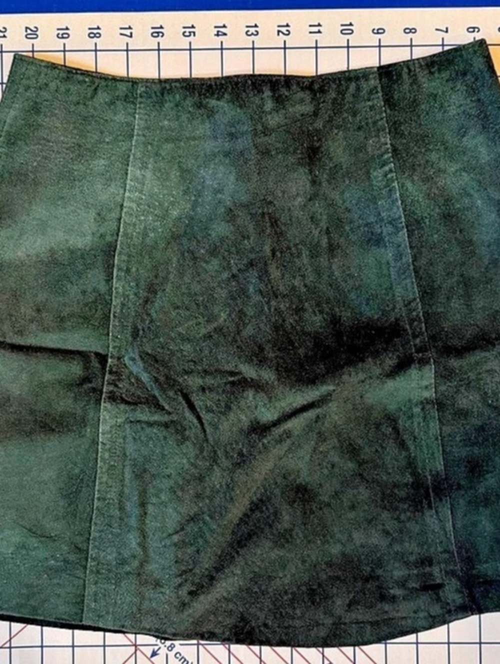 Vintage Express Leather Button-Front Green Skirt - Picture 4 of 6